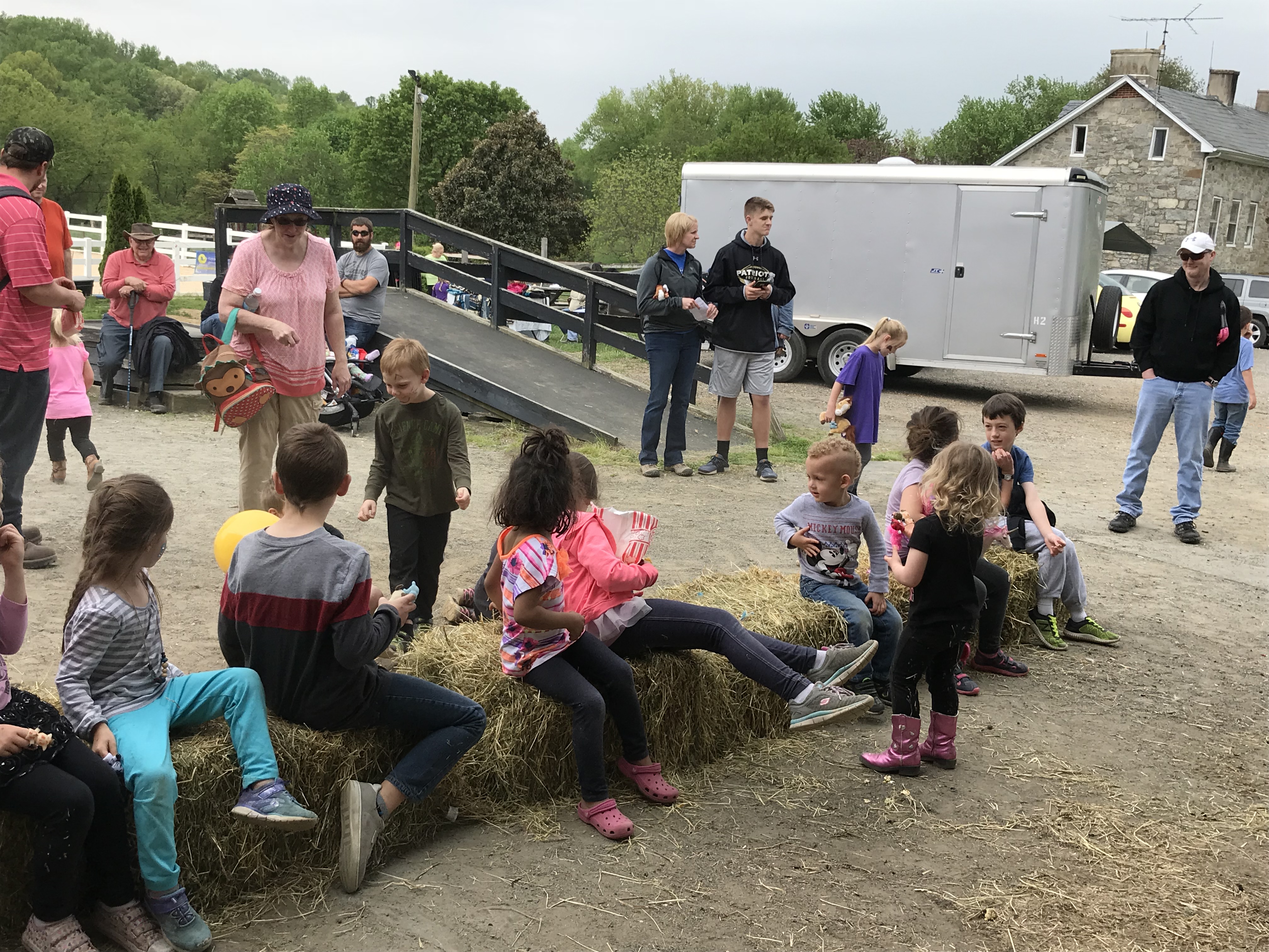 Family Day On The Farm Freedom Hills Therapeutic Riding